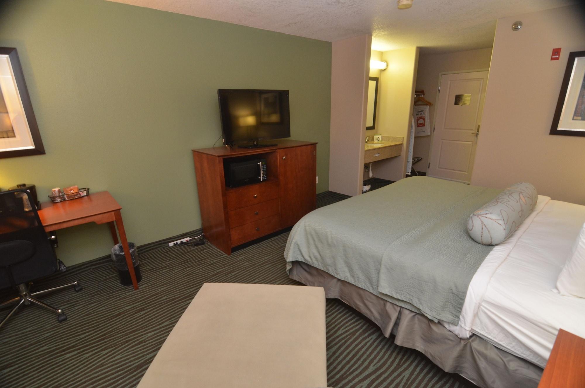 Americinn By Wyndham Des Moines Airport Exterior foto